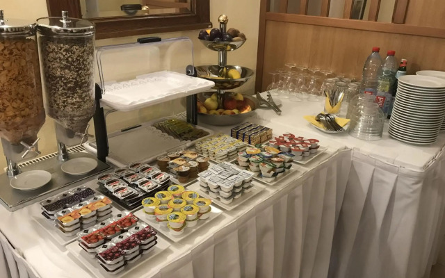 Hotel Select