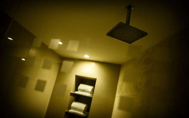 Elements Hotel Boutique