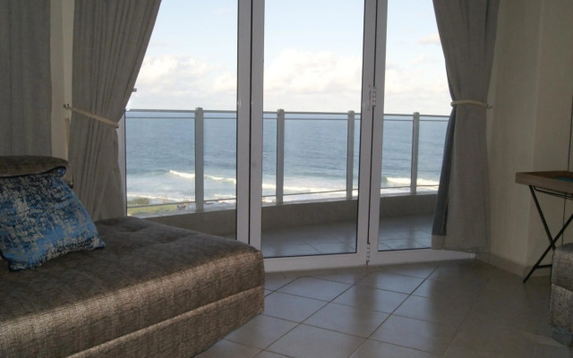 Luxury Apartment 23 @ Seahorse with 180° seaview