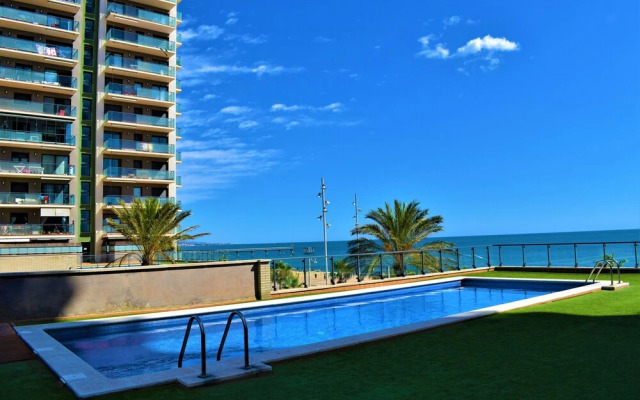 Barcelona Beachfront Apartment