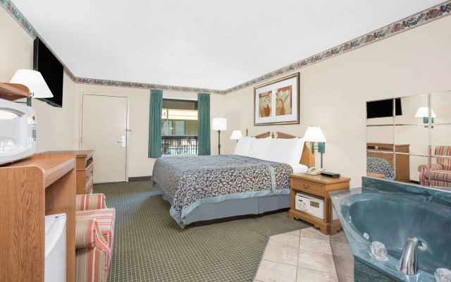 Days Inn by Wyndham Attalla