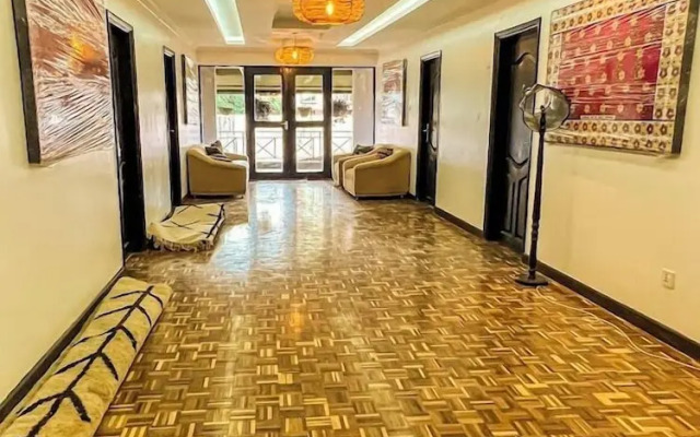 Trisan Hotel