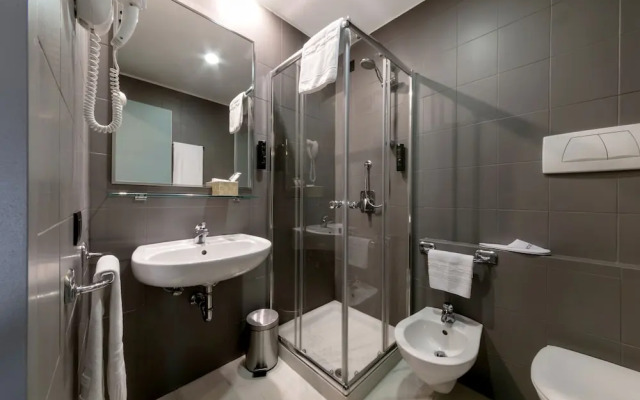 MEALBA HOTEL Suite & Pool