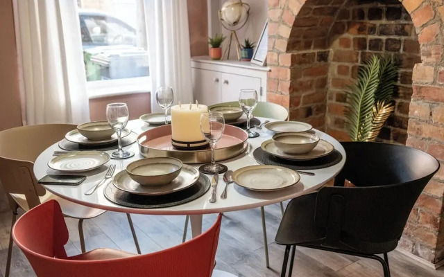 Lowell Street - Cosy 2 BD in Worcester