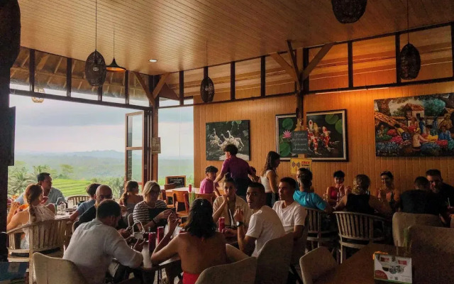 Bhuana Agung Villa & Restaurant