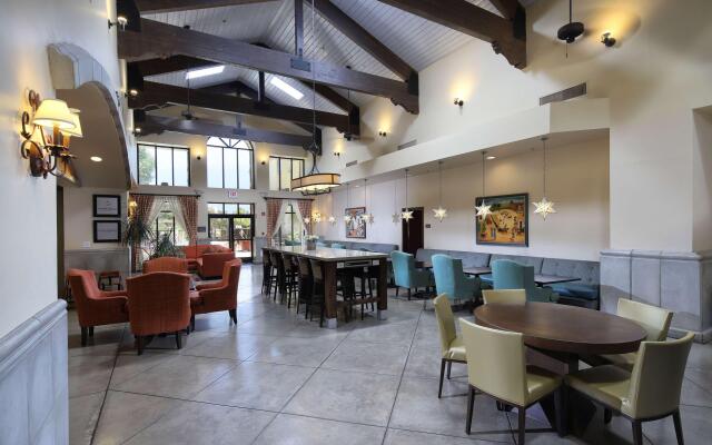Hampton Inn & Suites Tucson-Mall