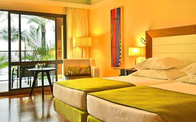 Pestana Promenade Ocean Resort Hotel