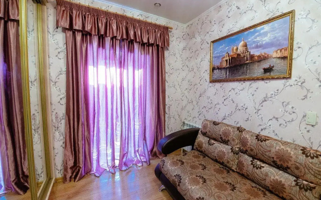 Апартаменты на проспекте Октябрьский 136