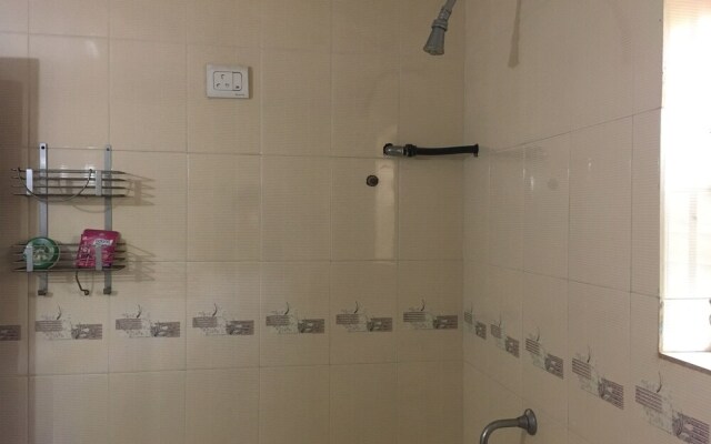 OYO 7958 StayOut Fernandes Villa