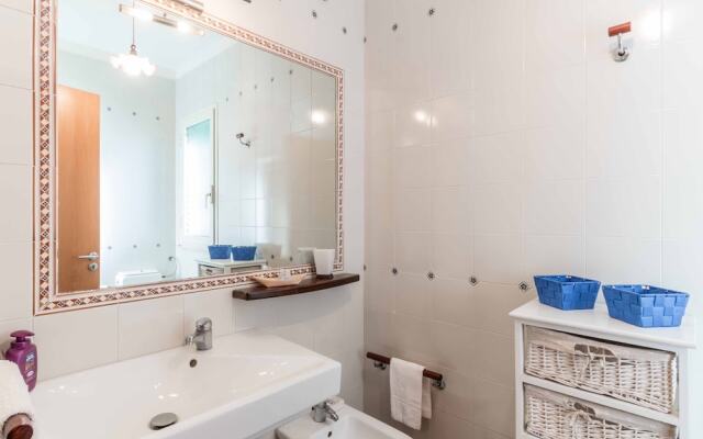 Sea View From Private Garden Terrace With Barbecue