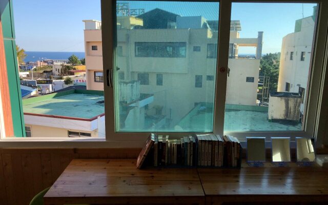 Backpacker's Home