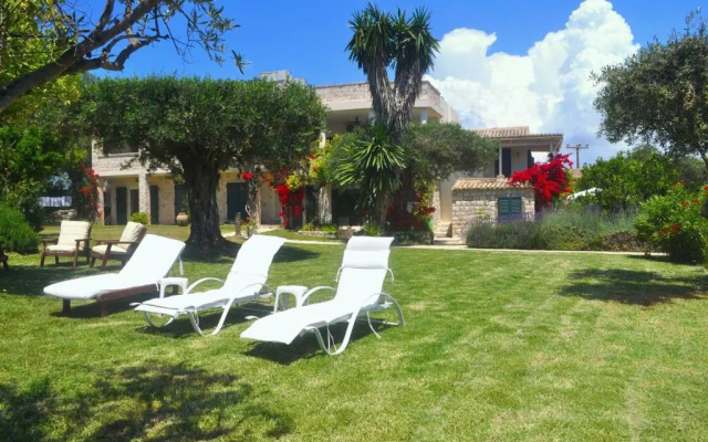 House Lemoni, Apartment C - Pelekas, Corfu