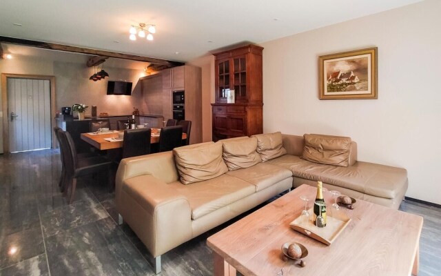 Nice Home in Knesselare With 6 Bedrooms and Wifi