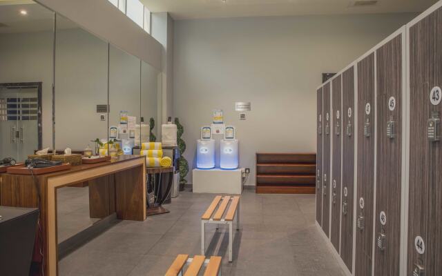 Bayat Hotels Company