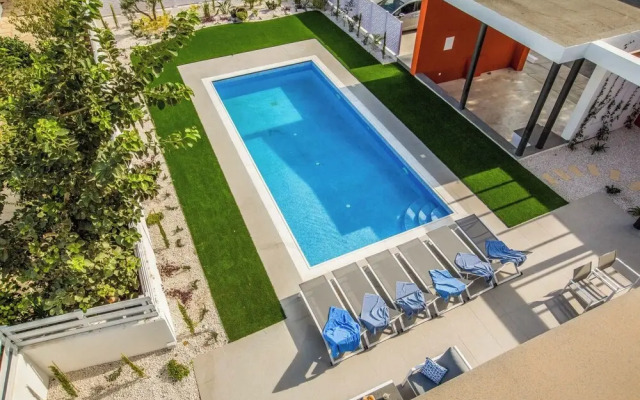Villa Pontus CR5
