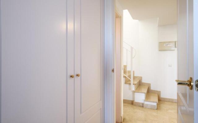 4 Bedroom Apartment in Noray, San Pedro Beach