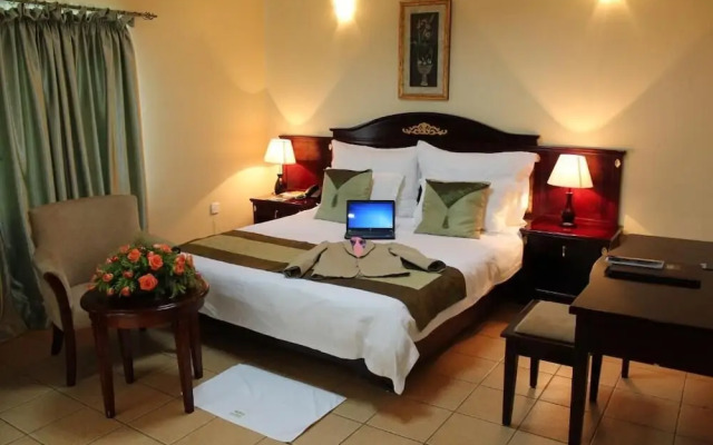Moba Hotel & Convention Centre