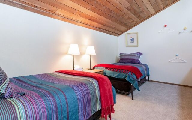 Mammoth Sierra Townhomes #25