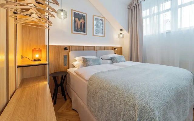 catalogImage