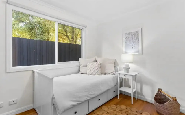 Blairgowrie Beachside Retreat Solar Heated Pool