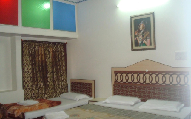 Hotel Kalyan – Guest Rooms – Jaipur