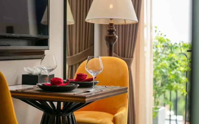 Westlake Lion Boutique Studio & Spa