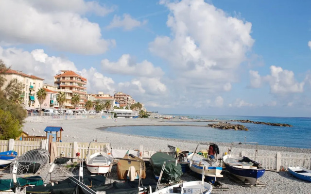 Grattacielo Vittoria 9 sea Front