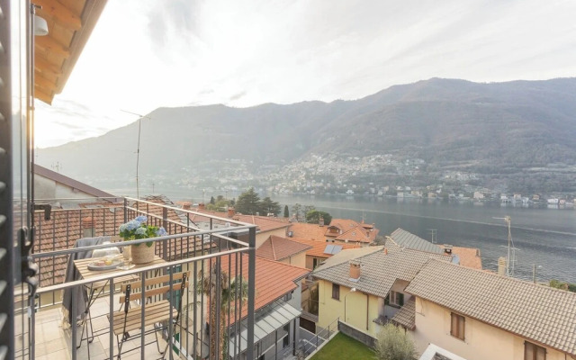 Pozzo Vertical Apartment With Garden and Parking by Rent all Como