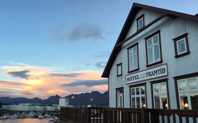 Hotel Framtíð