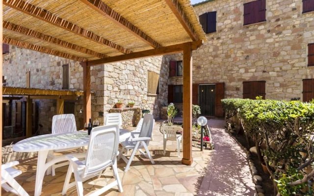 Apartment With 2 Bedrooms in Gonessa, With Enclosed Garden - 10 m From the Beach