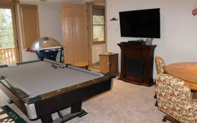 Alpine Treehouse by Village Reservations