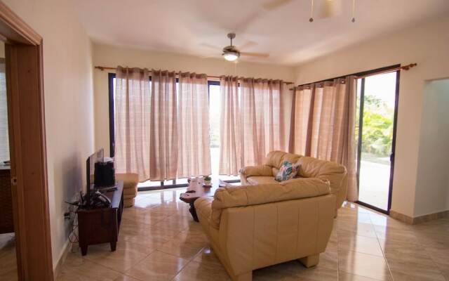 Two Bedroom Just Build Quiet and Private