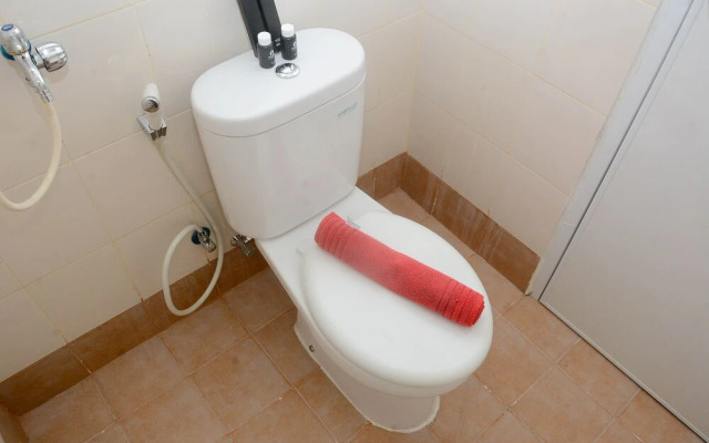 2BR Comfy Bassura City Apartment