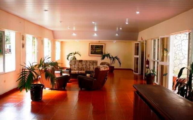 Villa Los Laureles