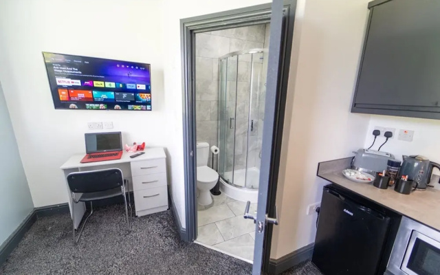 Spacious 1-bed Studio in Birmingham
