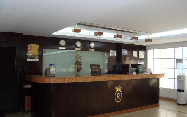 Hotel Plaza Versalles