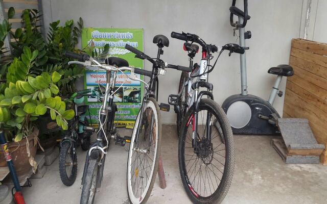 At Puangpetch Mukdahan