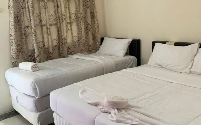 Hornbill Resort Pulau Pangkor