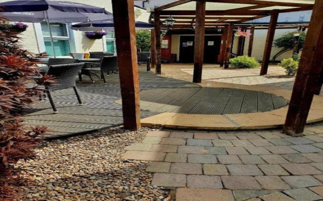 Dancenter East Midlands Airport