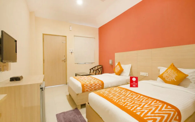 OYO 10235 Oyster Transit Hotels