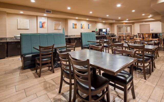 Best Western Plus Oceanside Palms Hotel