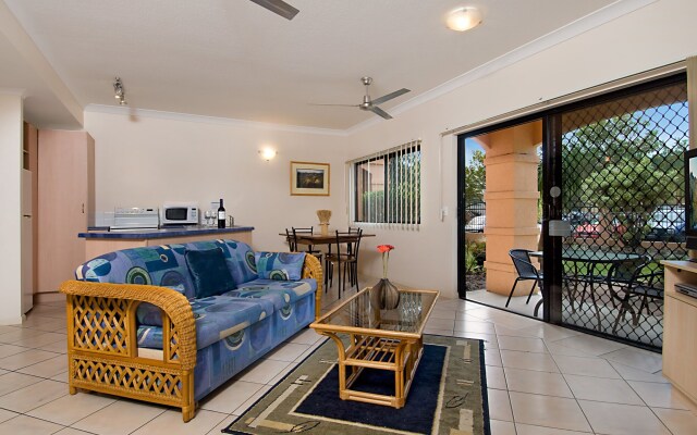 Central Plaza Apartments