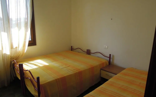 Apartment With Garden In Excellent Location - Beahost