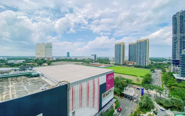 Tranquil Living 3BR Apartment Sky House BSD