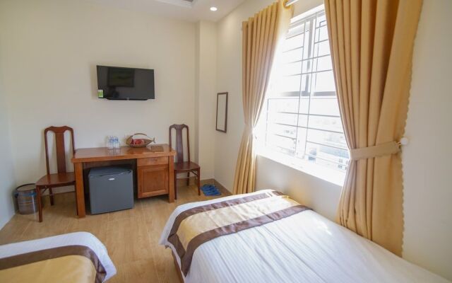 Green Hotel Quy Nhơn - Hostel