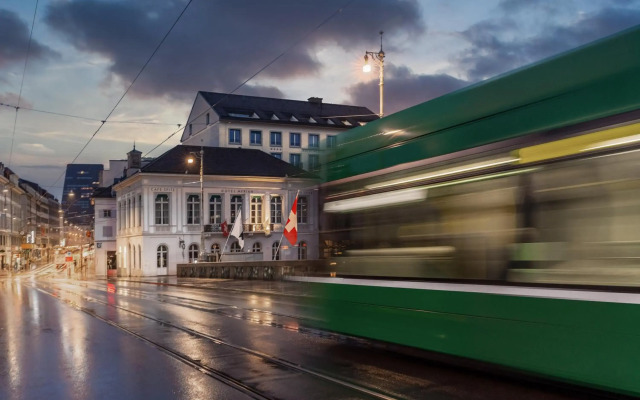 Hotel Merian Basel — Self Check-in