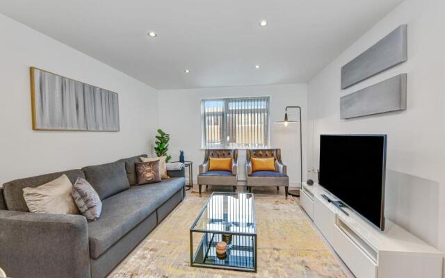 St Martins House Luxury 2 Bedroom Apartments Ruislip