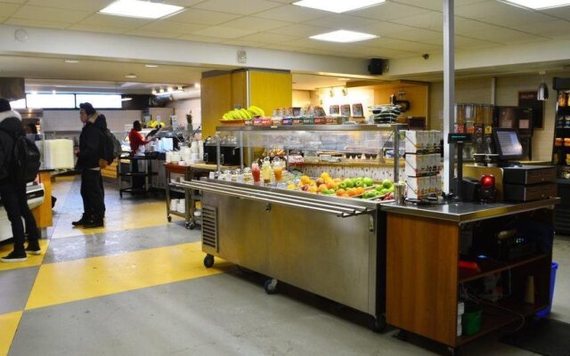 Residence Carrefour Sherbrooke