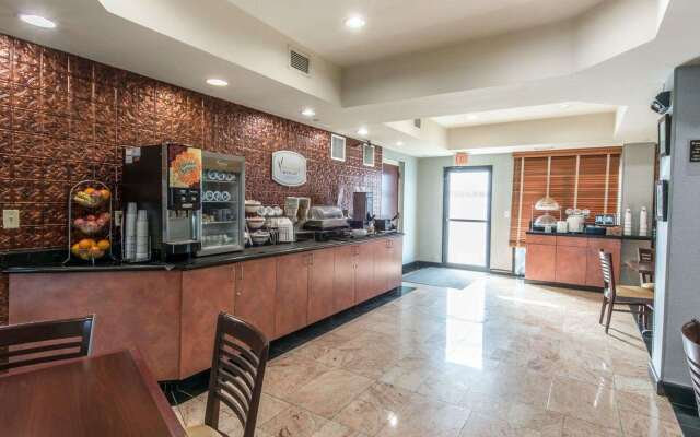 Sleep Inn & Suites