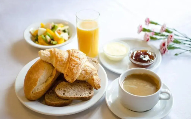 Hotel Saint Louis de France